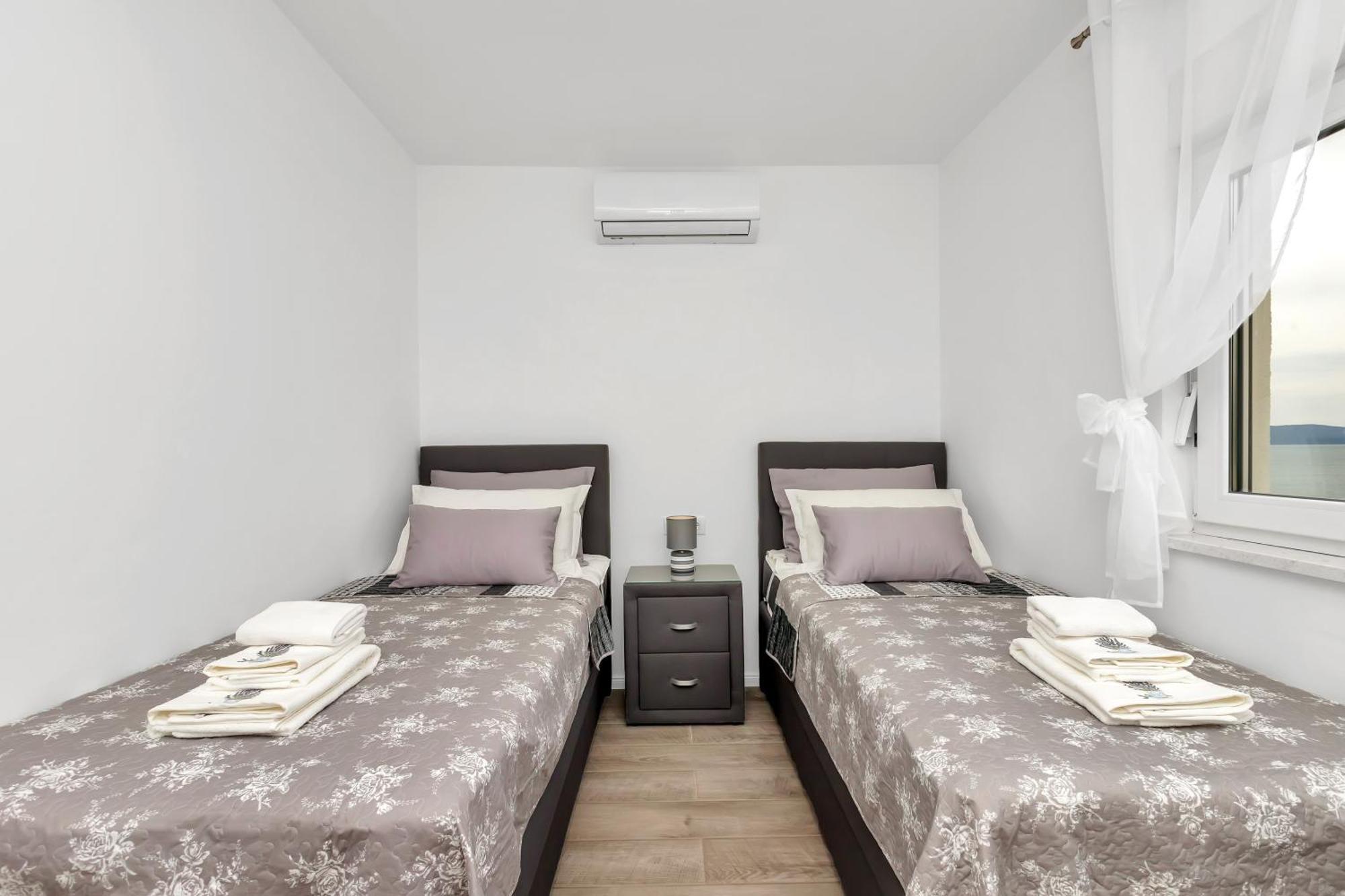 Vila Mila Mare Drasnice Quarto foto